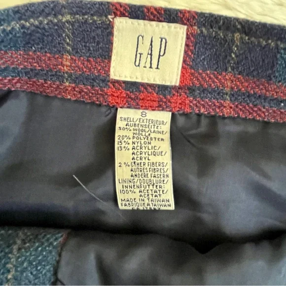 VINTAGE (1996) GAP Blue and Red Plaid Wool Mini Skirt - Picture 2 of 9